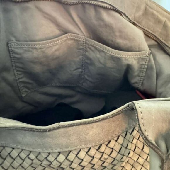 Italian Woven Leather Tote Bag – Soft Distressed Finish - Picture 4 of 8